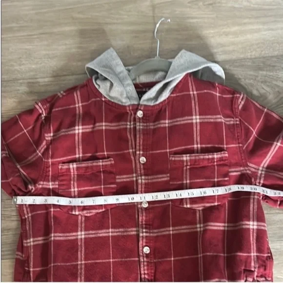 PacSun Red and Gray Plaid Button Down Hoodie Size Large - Picture 6 of 8